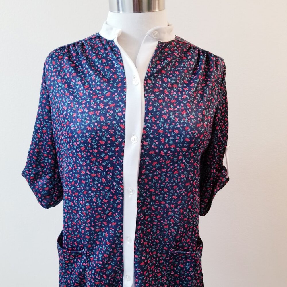 70s Vintage Navy Floral Button Up